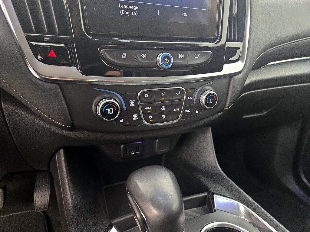 used 2021 Chevrolet Traverse car, priced at $22,998