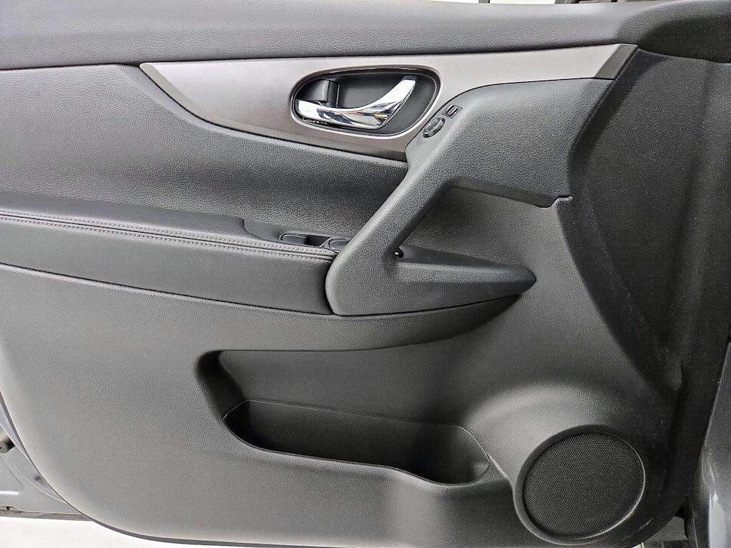used 2015 Nissan Rogue car, priced at $15,998