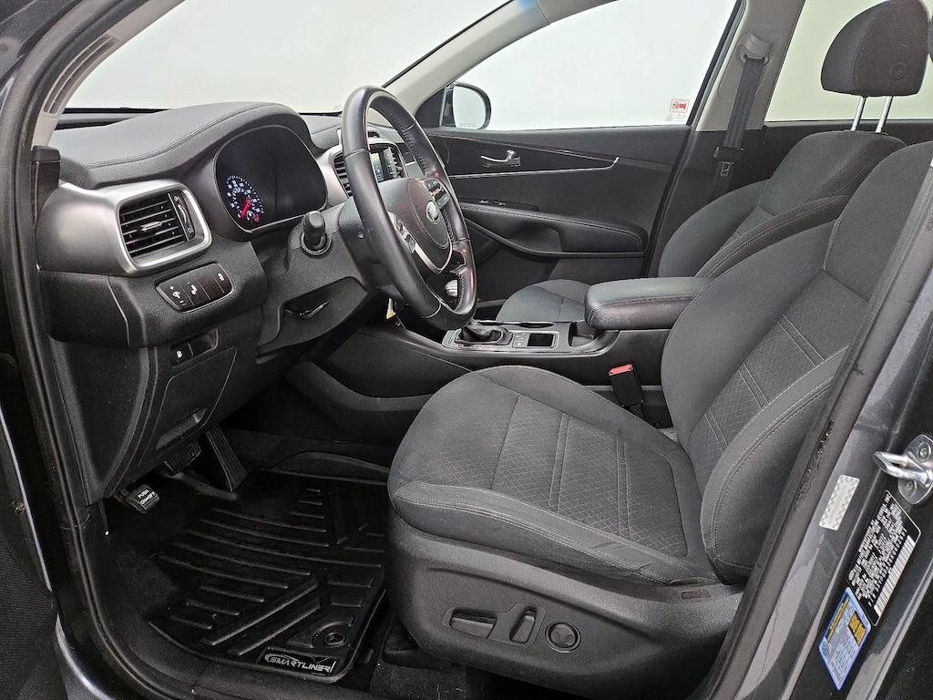 used 2019 Kia Sorento car, priced at $17,998