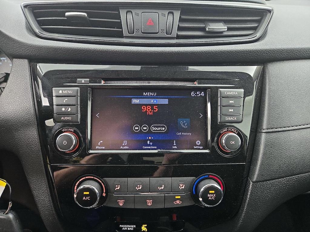 used 2020 Nissan Rogue car, priced at $19,998