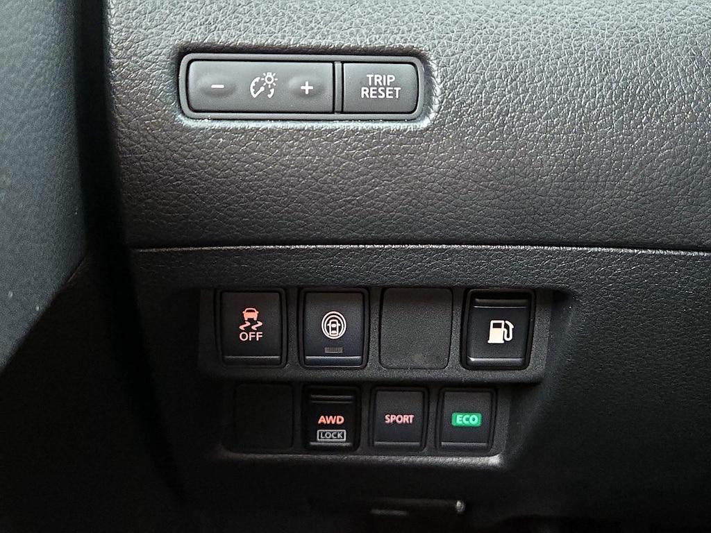 used 2020 Nissan Rogue car, priced at $19,998
