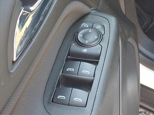 used 2022 Chevrolet Equinox car, priced at $29,995