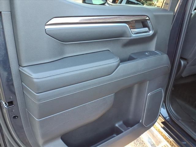 used 2024 Chevrolet Silverado 1500 car, priced at $39,995