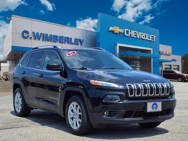 used 2017 Jeep Cherokee car, priced at $10,995