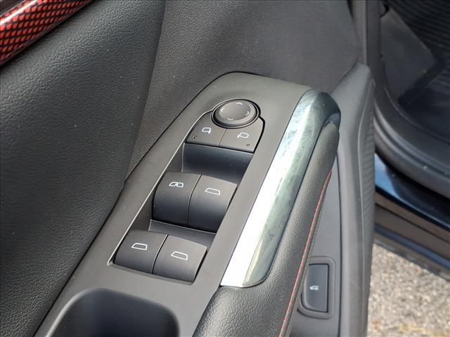 used 2025 Chevrolet Traverse car, priced at $49,995