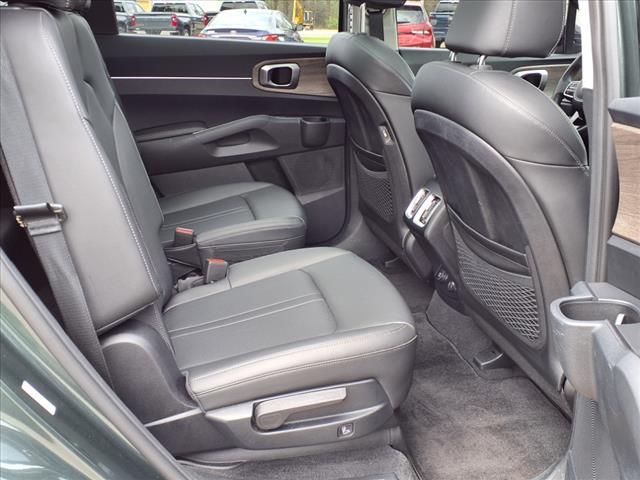 used 2023 Kia Sorento car, priced at $29,993