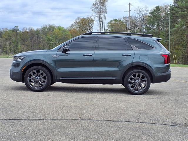 used 2023 Kia Sorento car, priced at $32,995