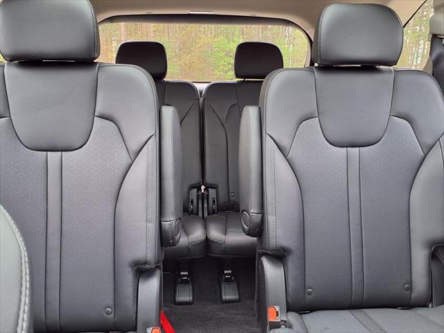 used 2023 Kia Sorento car, priced at $32,995