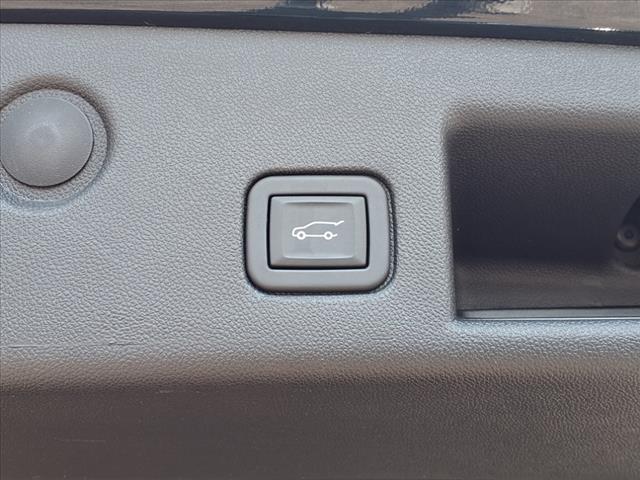 used 2024 Chevrolet Equinox car, priced at $27,995