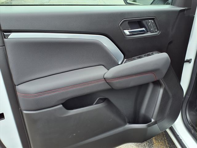 new 2025 Chevrolet Colorado car