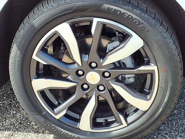 used 2022 Chevrolet Equinox car, priced at $29,995