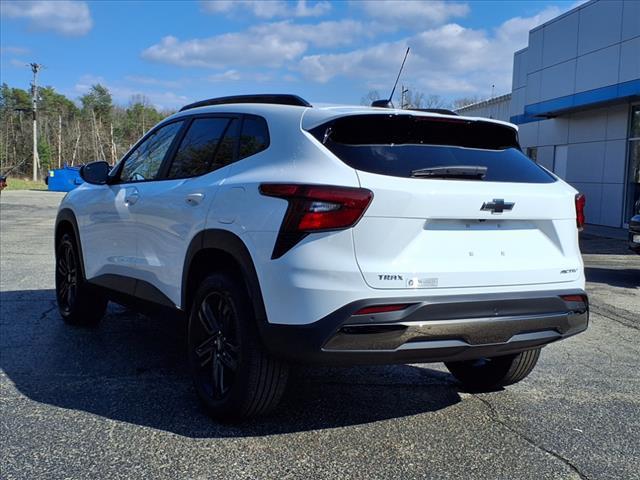 new 2025 Chevrolet Trax car, priced at $26,840
