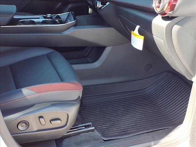 new 2026 Chevrolet Equinox car, priced at $40,380
