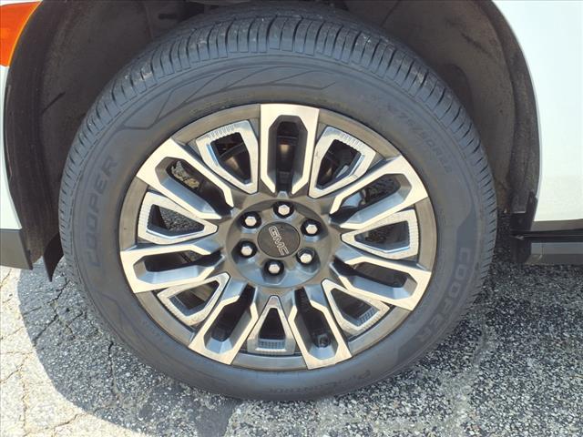 used 2023 GMC Yukon XL car, priced at $74,995