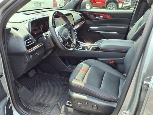 used 2024 Chevrolet Traverse car, priced at $55,995