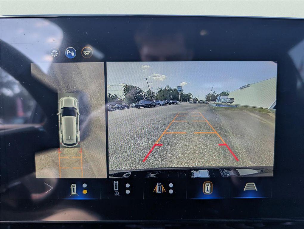 new 2026 Chevrolet Equinox car, priced at $37,690