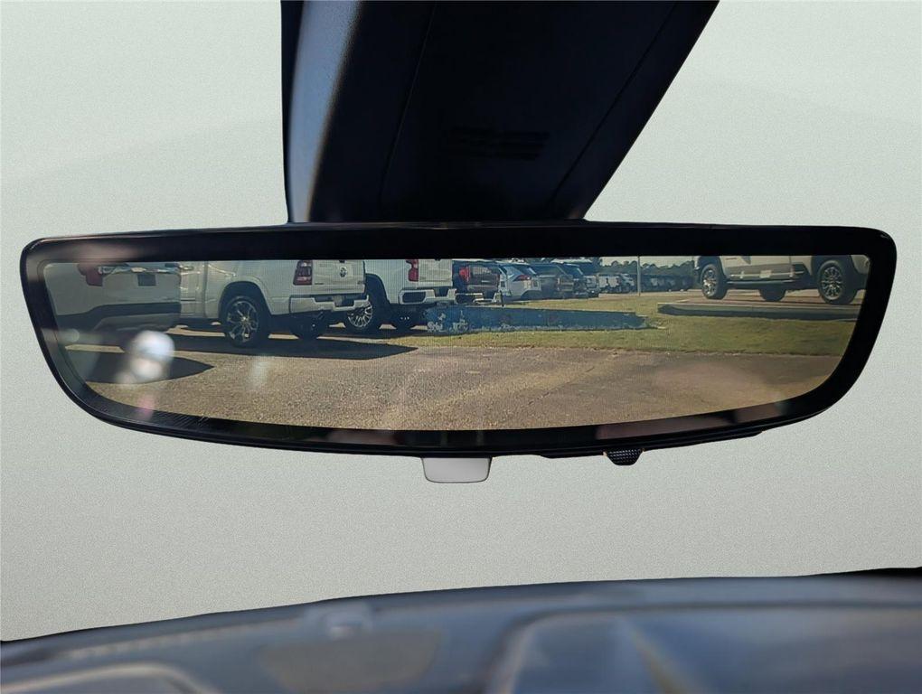 used 2023 Chevrolet Traverse car, priced at $39,199