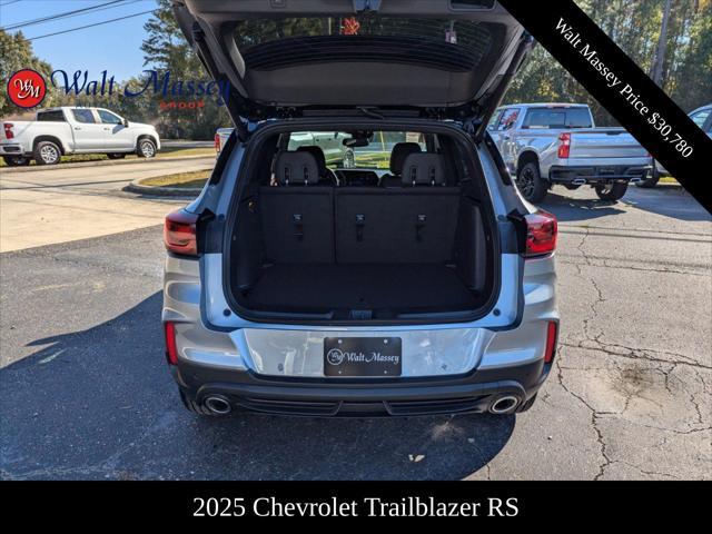 new 2025 Chevrolet TrailBlazer car, priced at $30,780