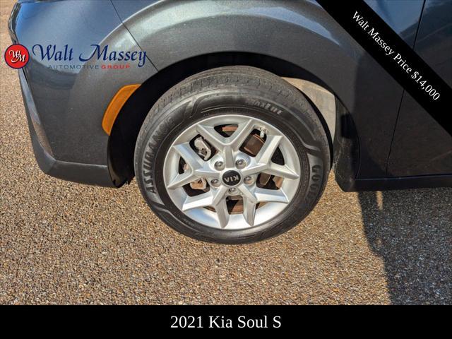 used 2021 Kia Soul car, priced at $14,000