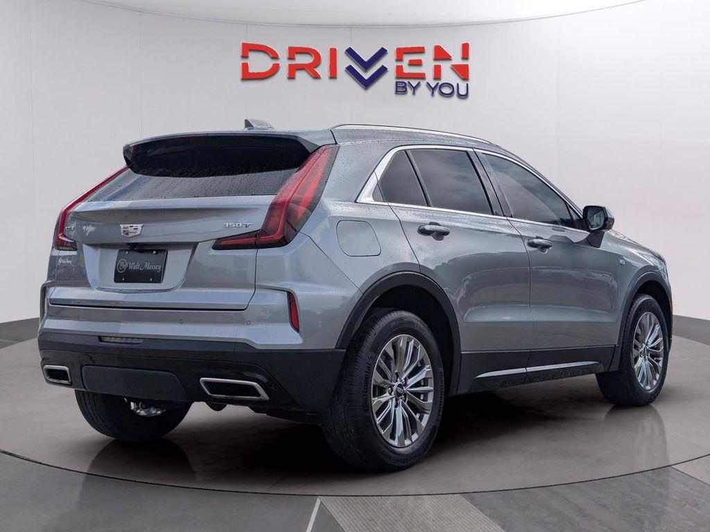 used 2024 Cadillac XT4 car, priced at $30,499