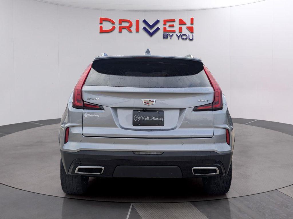 used 2024 Cadillac XT4 car, priced at $30,499
