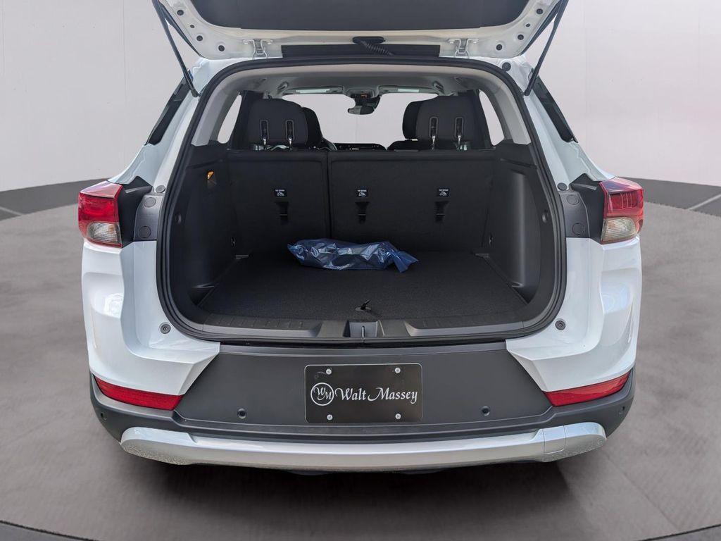 new 2026 Chevrolet TrailBlazer car, priced at $28,550