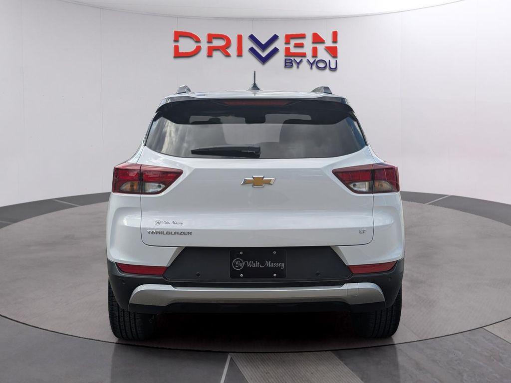 new 2026 Chevrolet TrailBlazer car, priced at $28,550