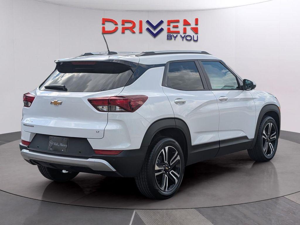 new 2026 Chevrolet TrailBlazer car, priced at $28,550