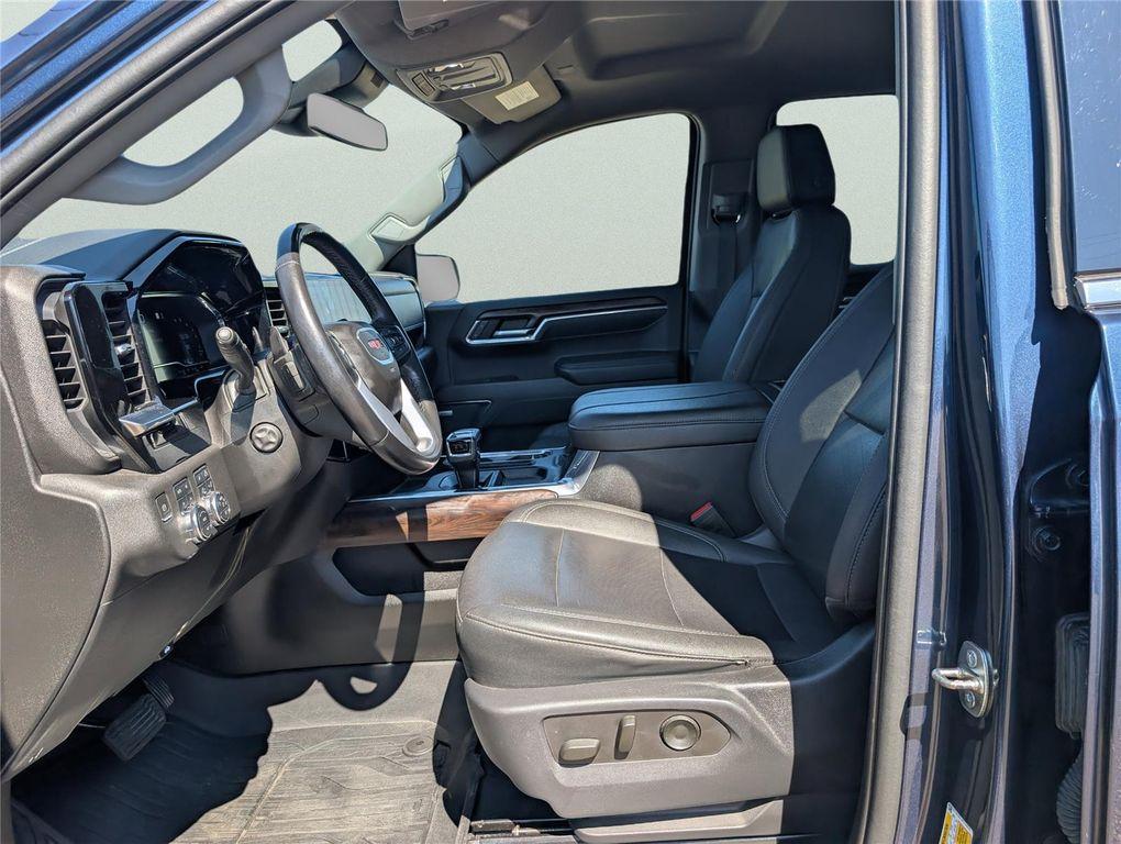 used 2023 GMC Sierra 1500 car, priced at $46,099