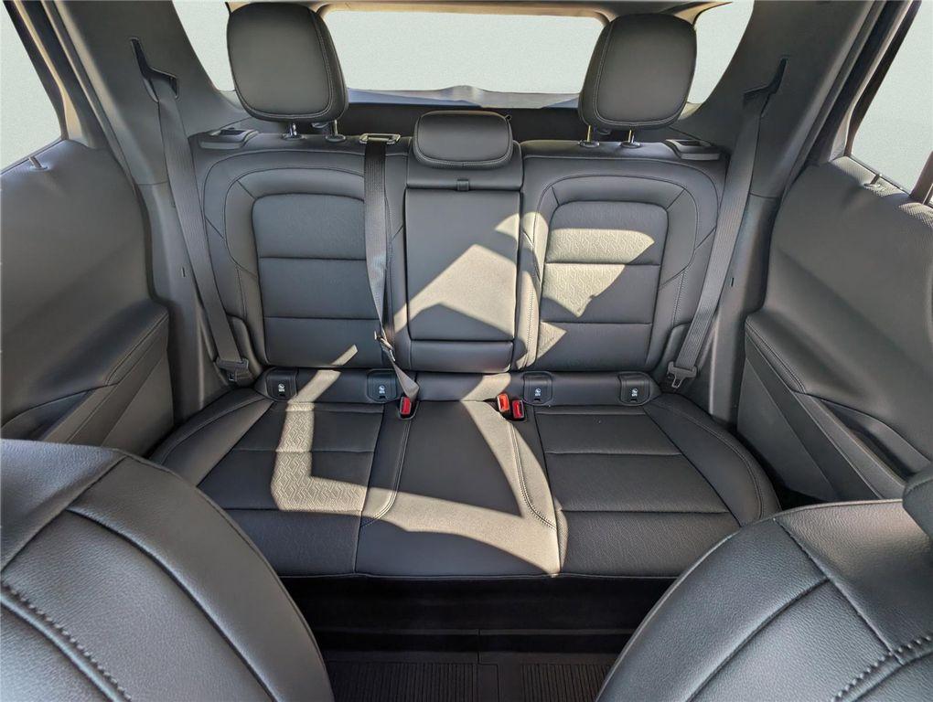 new 2026 Chevrolet Equinox car, priced at $33,955