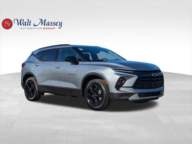 new 2025 Chevrolet Blazer car, priced at $36,995