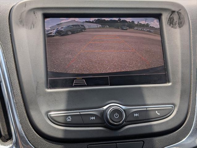 used 2023 Chevrolet Equinox car, priced at $19,699