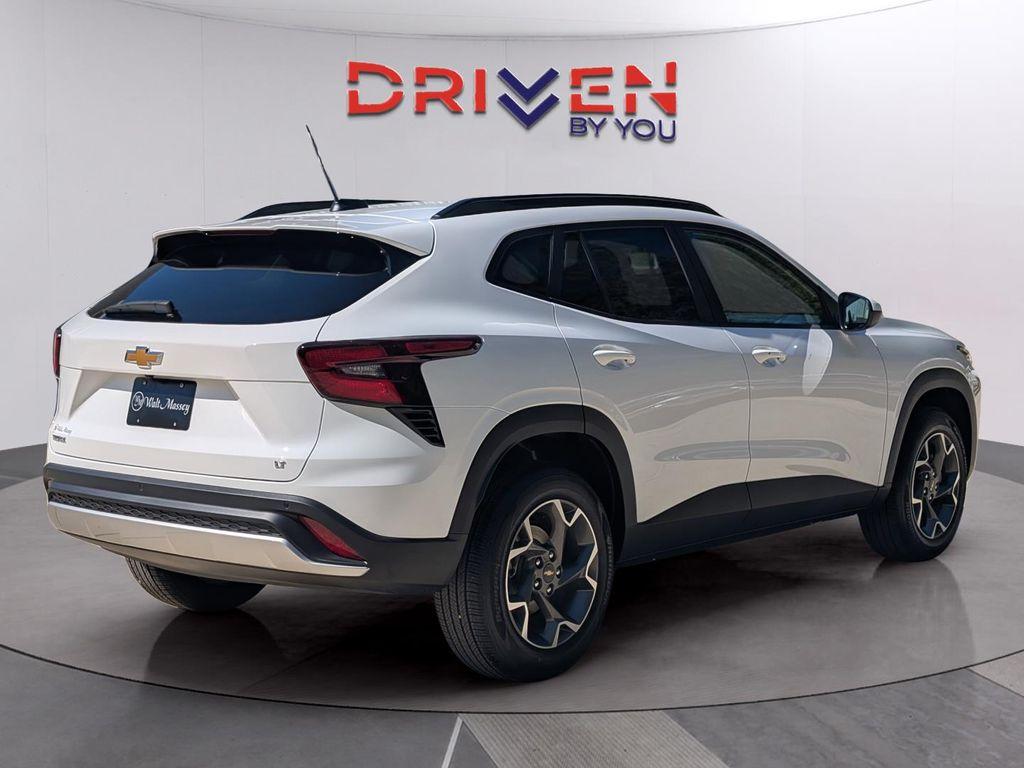 new 2026 Chevrolet Trax car, priced at $26,080