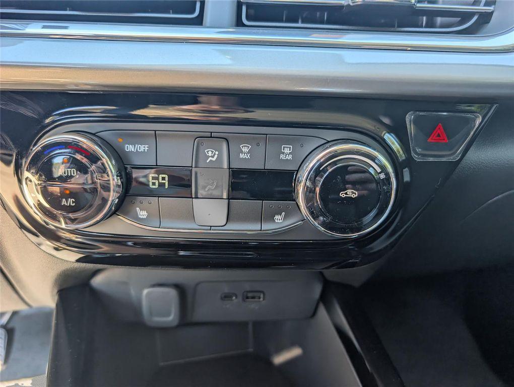 new 2026 Chevrolet Trax car, priced at $26,080