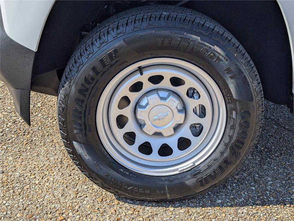 new 2026 Chevrolet Colorado car, priced at $35,124