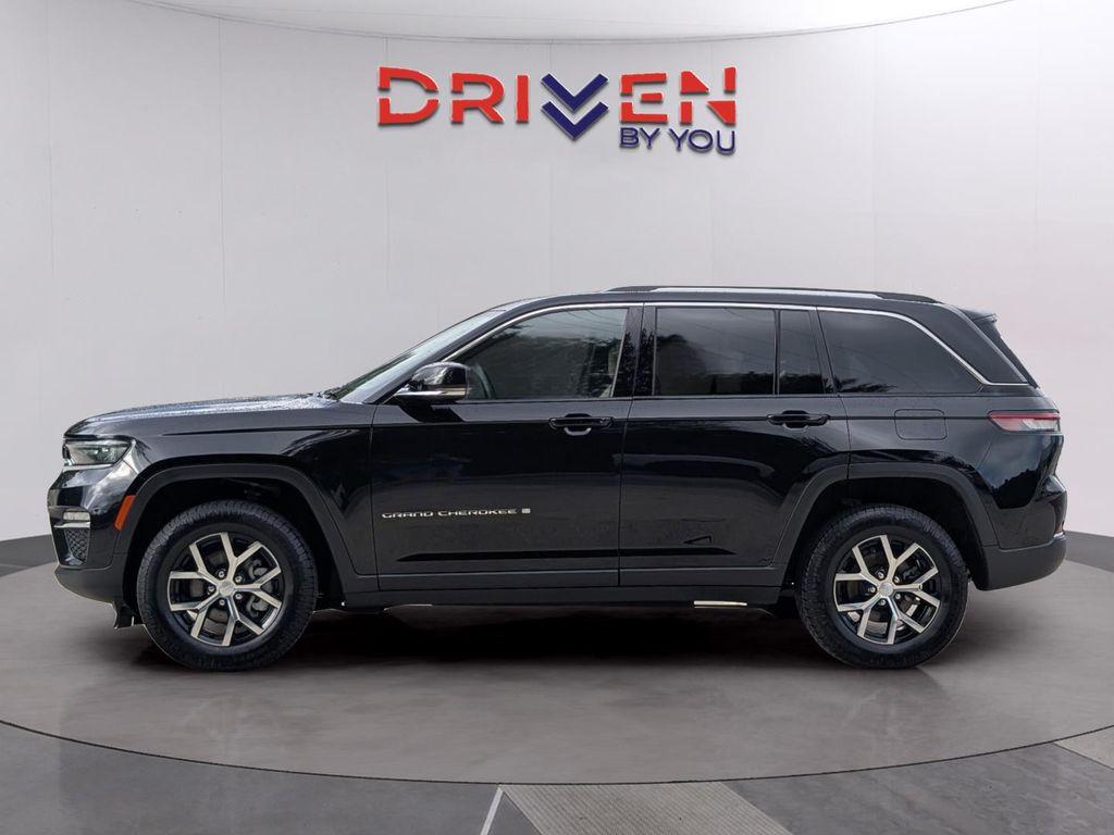 used 2023 Jeep Grand Cherokee car, priced at $23,999