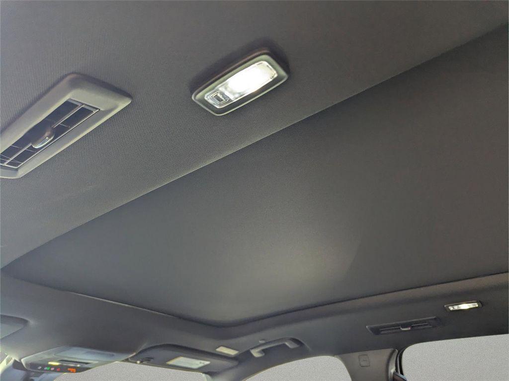 new 2026 Chevrolet Traverse car, priced at $47,885