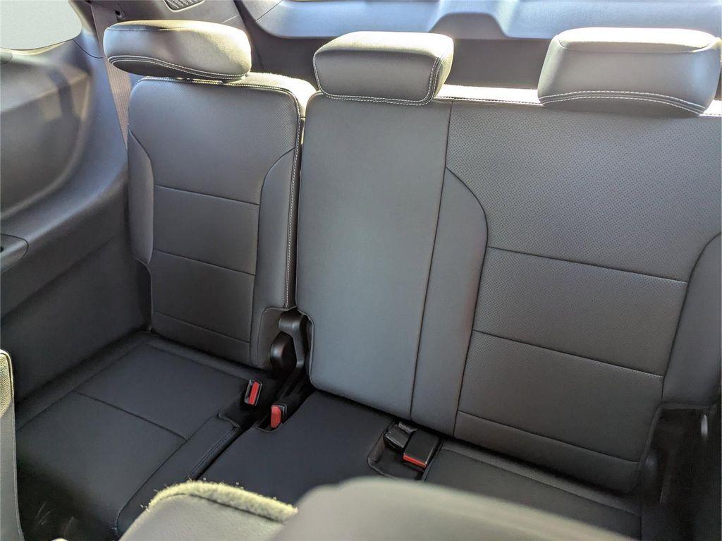 new 2026 Chevrolet Traverse car, priced at $47,885