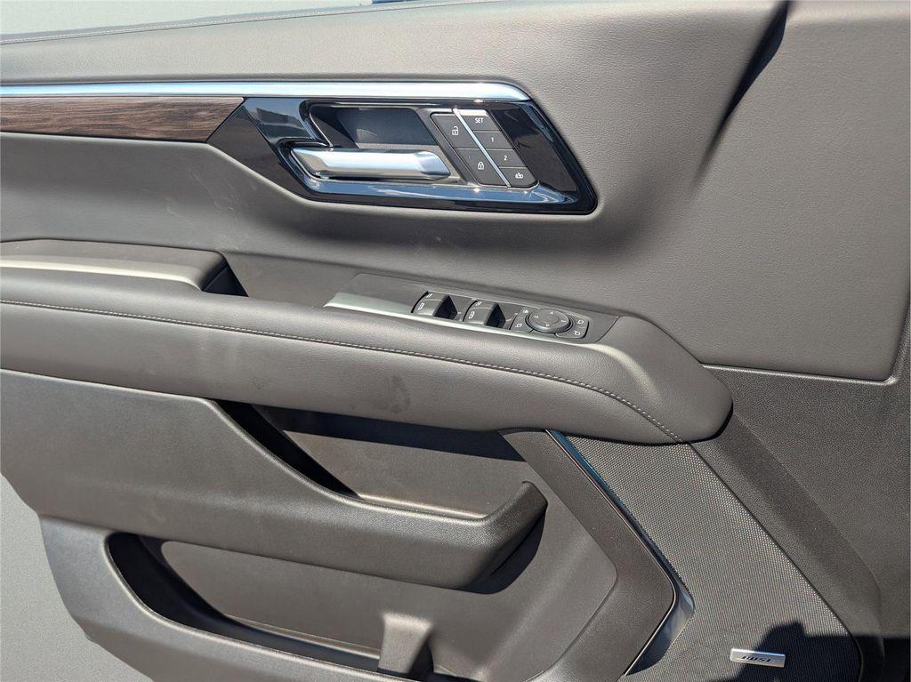 new 2026 Chevrolet Tahoe car, priced at $70,275