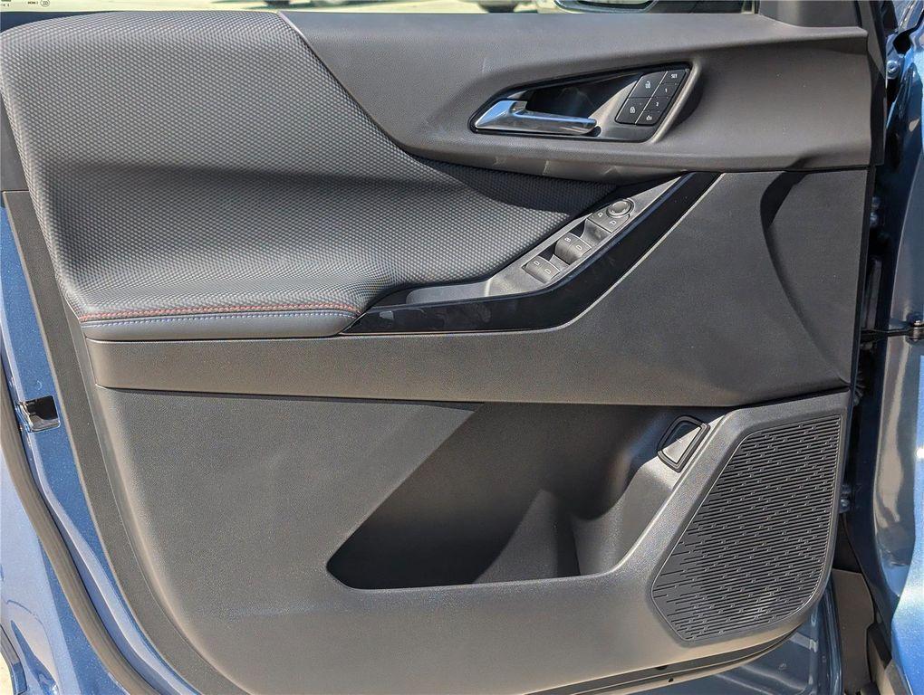 new 2026 Chevrolet Equinox car, priced at $37,210