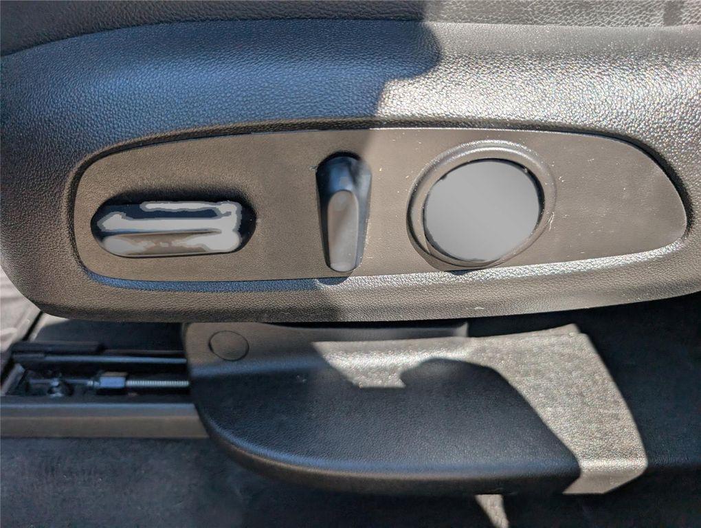 used 2019 Chevrolet Traverse car, priced at $17,399