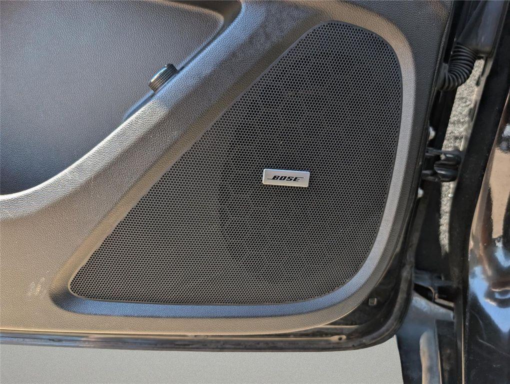 used 2019 Chevrolet Traverse car, priced at $17,399