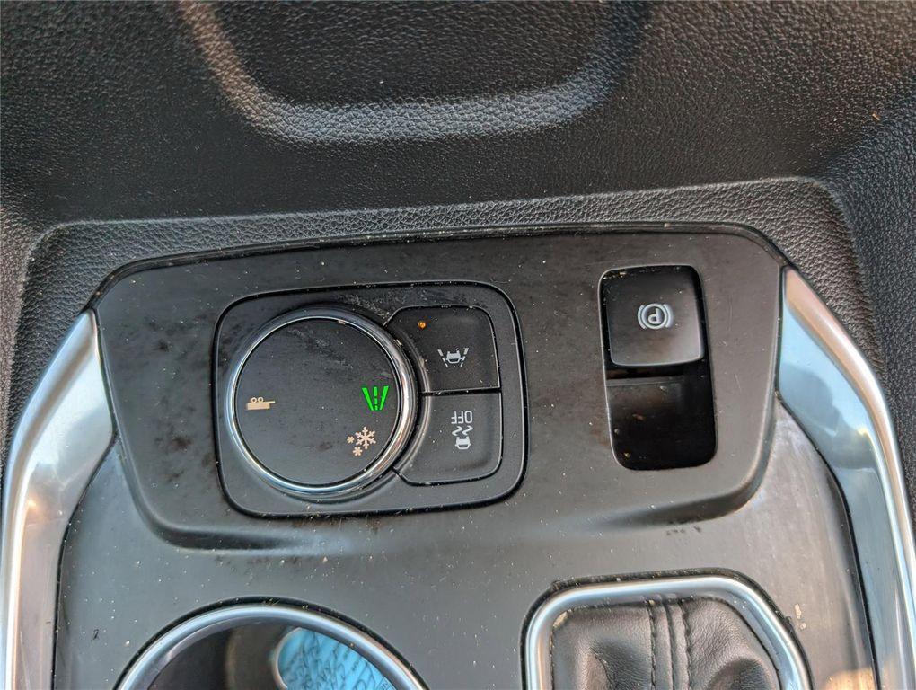 used 2019 Chevrolet Traverse car, priced at $17,399