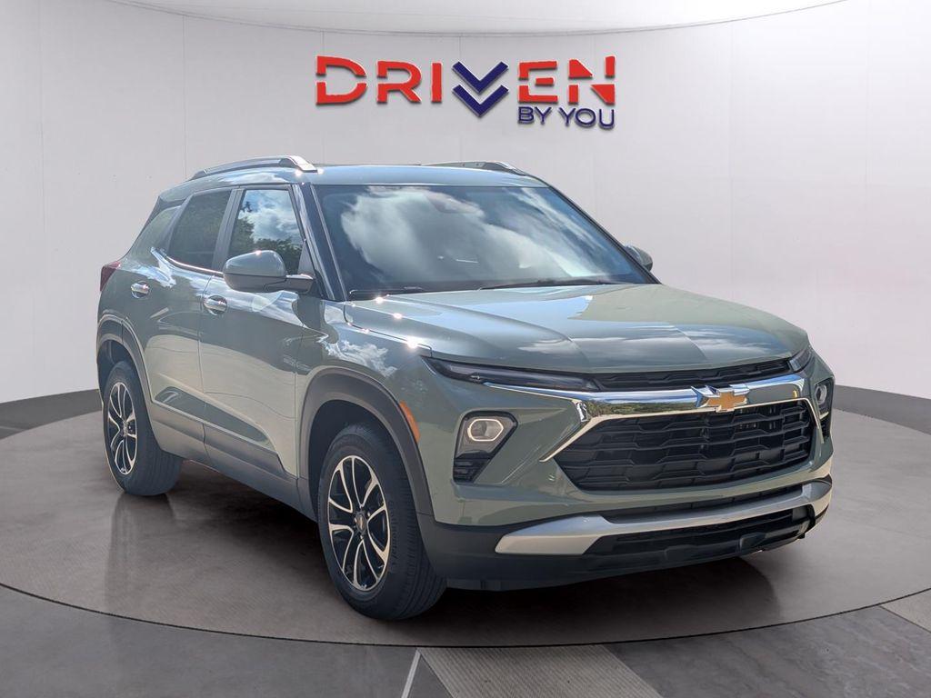 new 2026 Chevrolet TrailBlazer car, priced at $28,080
