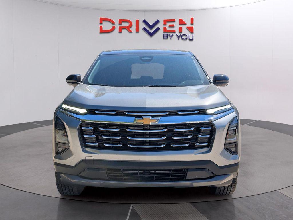 new 2026 Chevrolet Equinox car, priced at $34,290