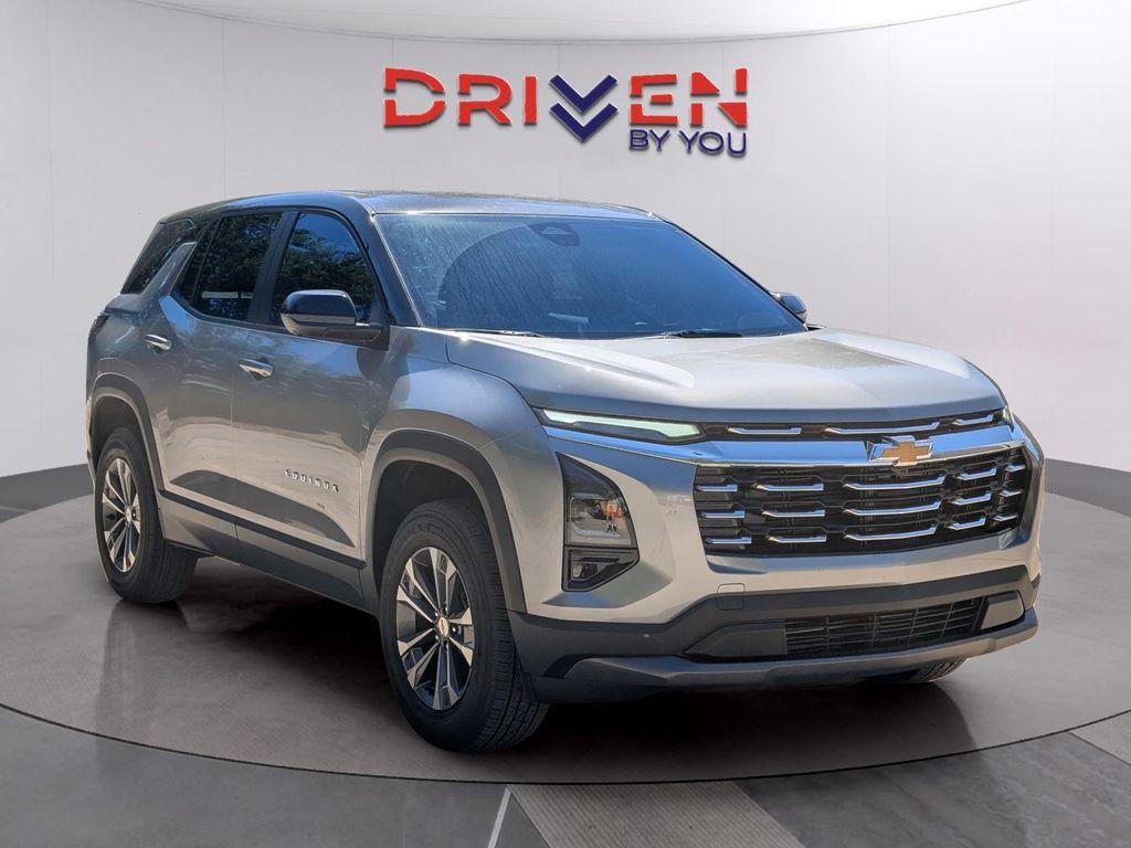 new 2026 Chevrolet Equinox car, priced at $34,290