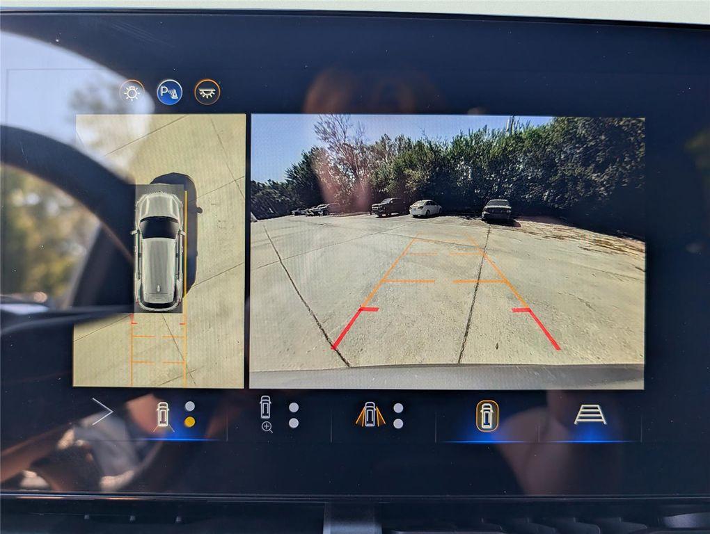 new 2026 Chevrolet Equinox car, priced at $34,290