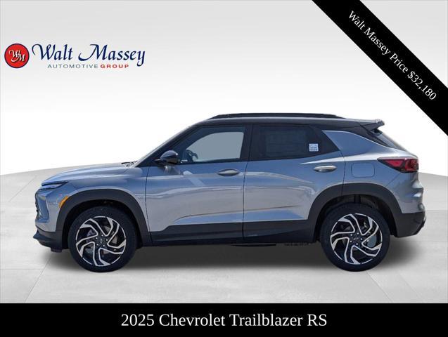 new 2025 Chevrolet TrailBlazer car, priced at $32,180