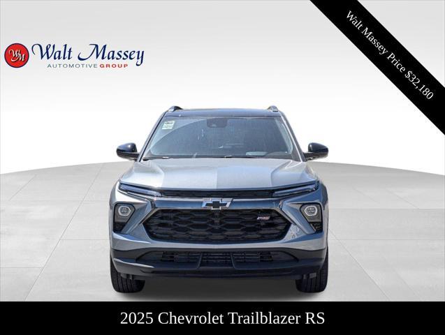 new 2025 Chevrolet TrailBlazer car, priced at $32,180