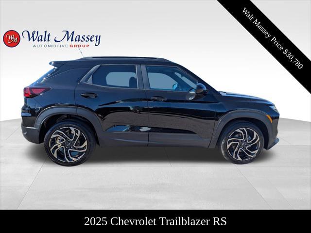 new 2025 Chevrolet TrailBlazer car, priced at $30,780